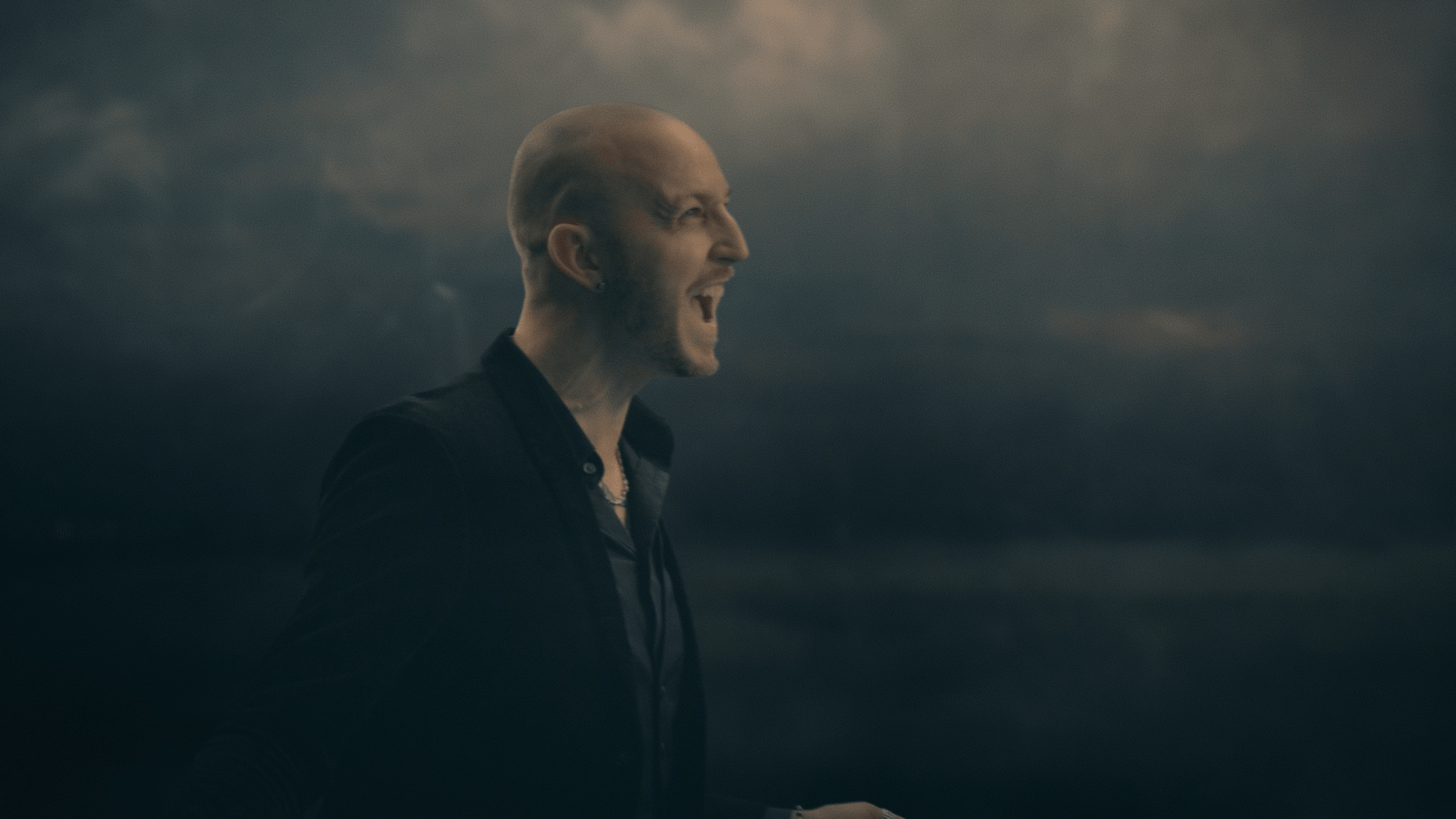 SOEN // Monarch